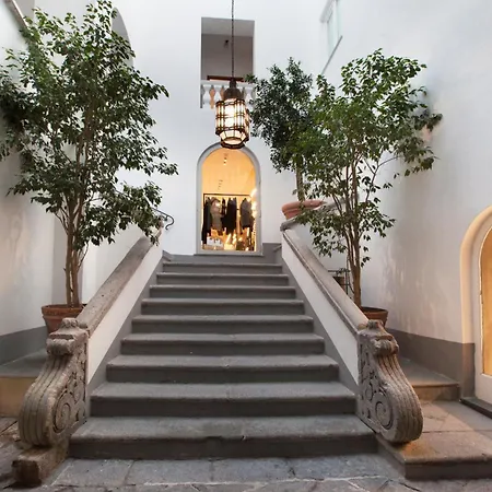 - Maison Palazzo Correale * Sorrento