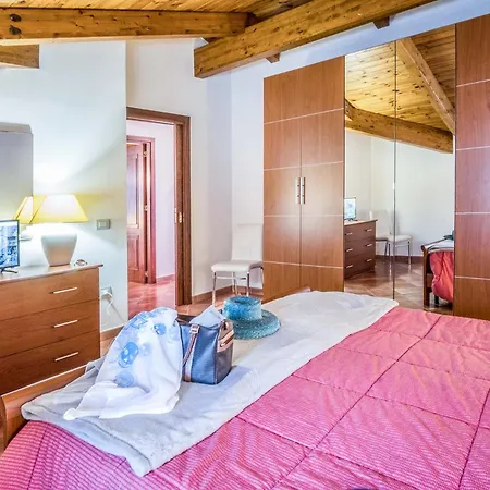 Amore Rentals - Maison Palazzo Correale Sorrento