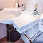 Amore Rentals - Maison Palazzo Correale Сорренто