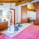 Апартаменты Amore Rentals - Maison Palazzo Correale
