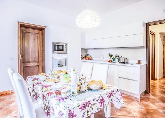 - Maison Palazzo Correale شقة